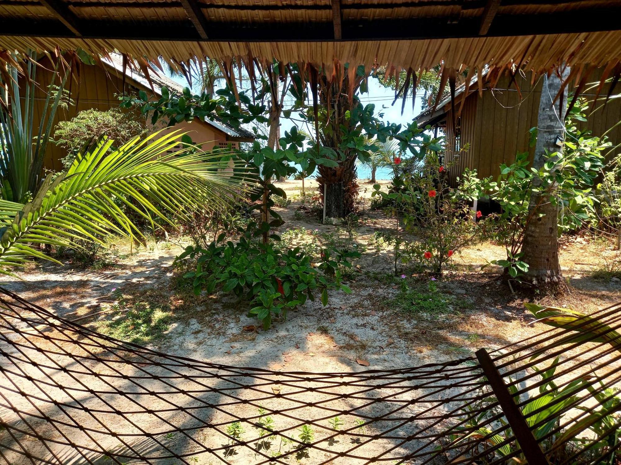 Sabai Sabai Beach Bungalows كو فايام الغرفة الصورة