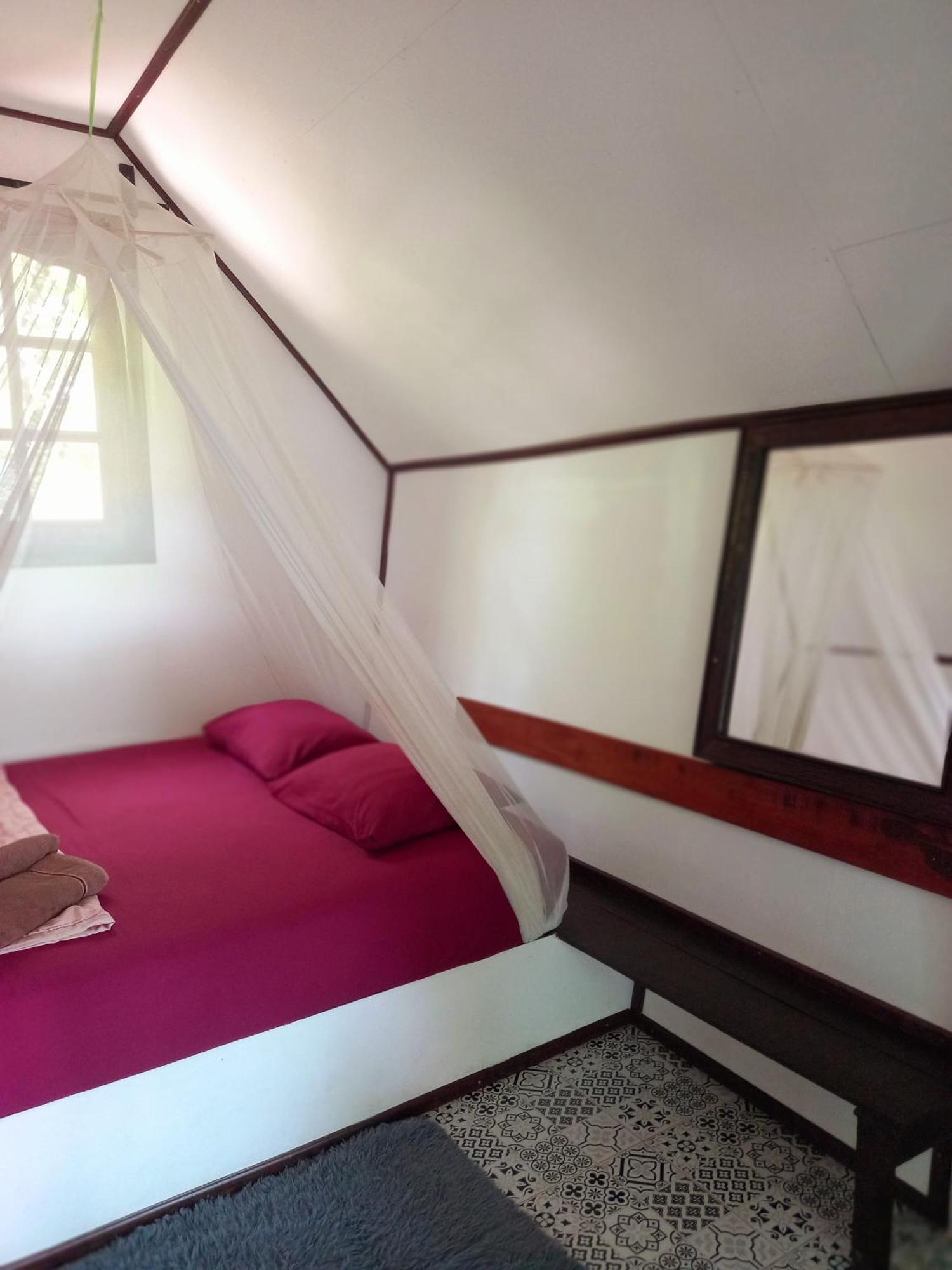 Sabai Sabai Beach Bungalows كو فايام الغرفة الصورة