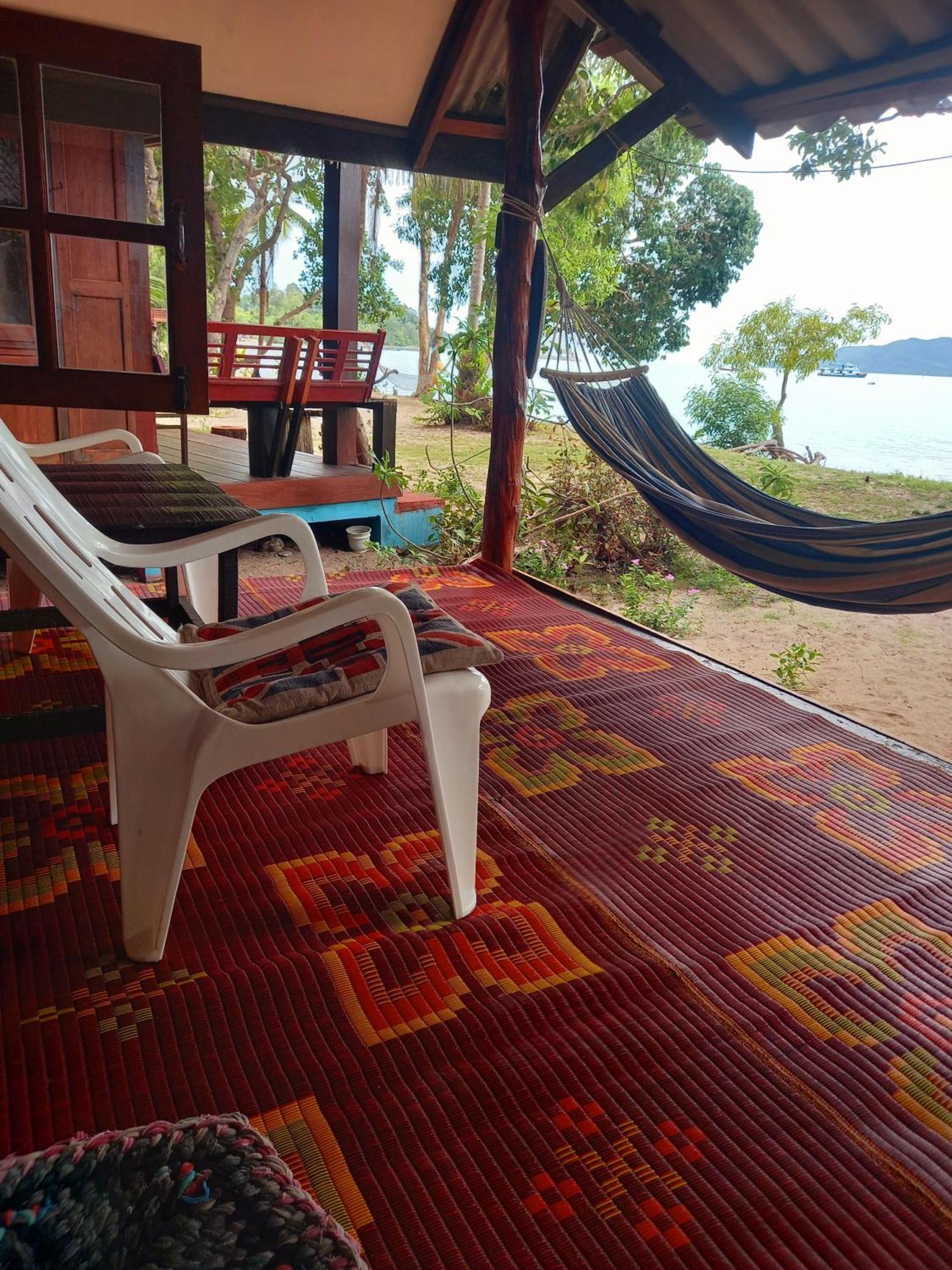 Sabai Sabai Beach Bungalows كو فايام الغرفة الصورة